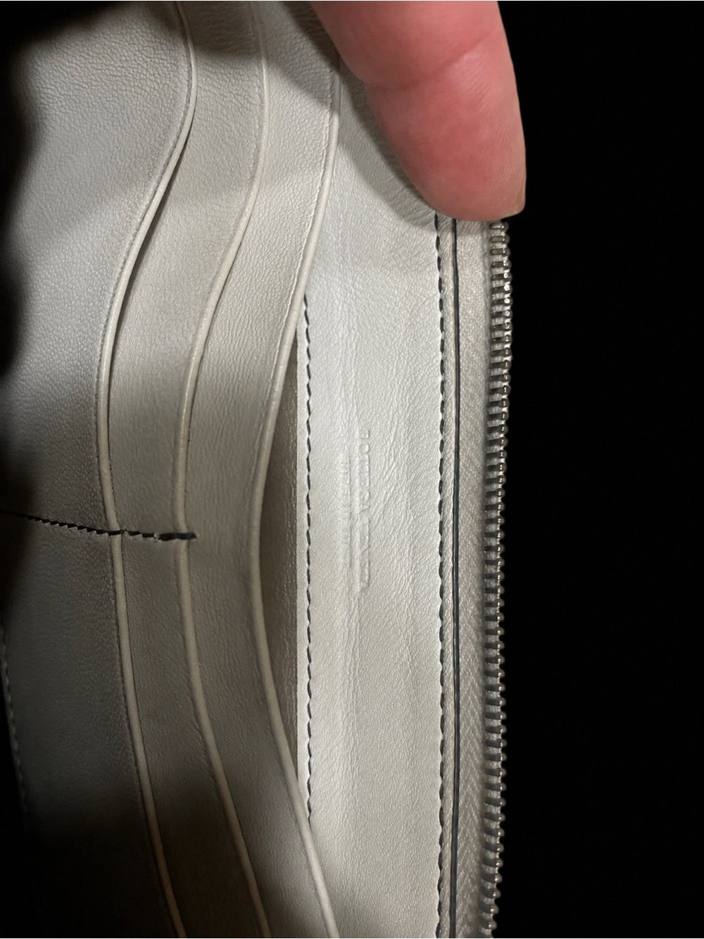 Rare limited edition Bottega Venetia Pixel wallet. - Picture 6 of 11
